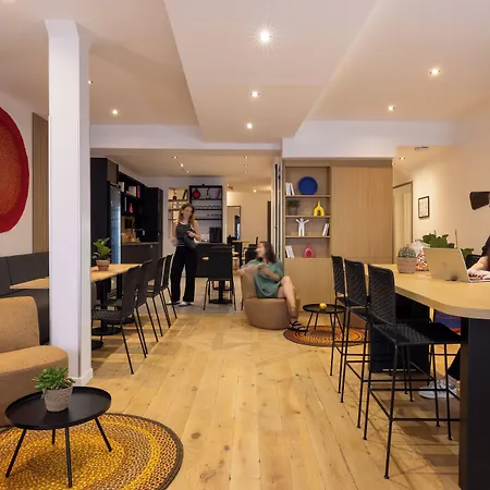 Korner Opera Hotel